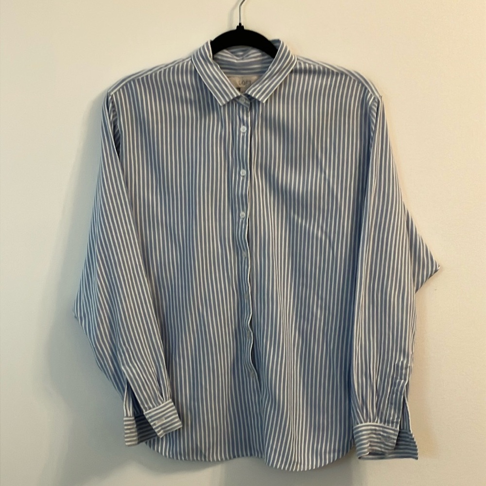 LOFT Blue and White Button Down Shirt Relaxed Fit